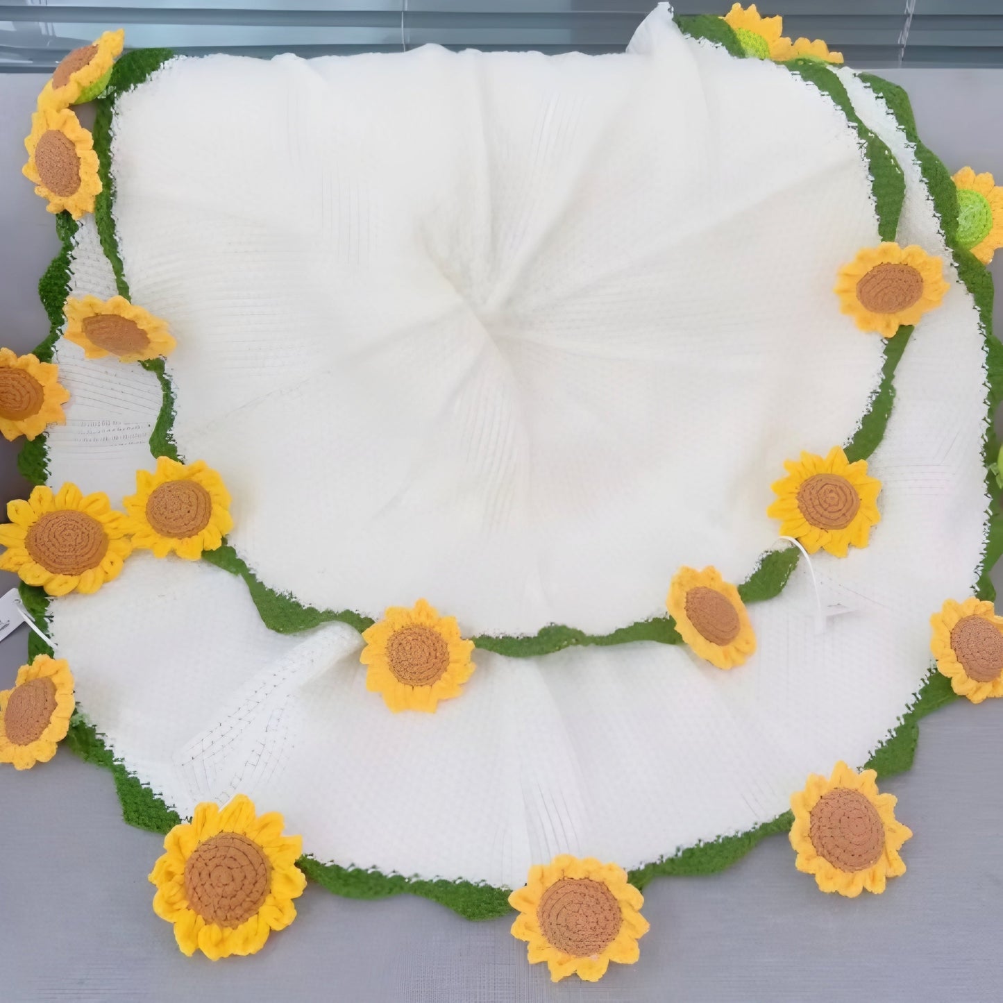 Hand-woven eternal floral blanket